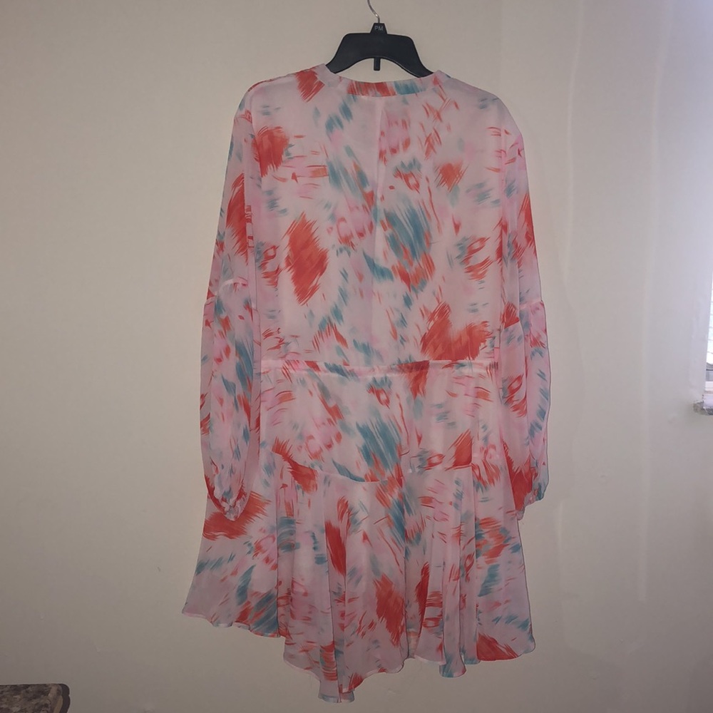 “Beautiful Dress” - Picture 2 of 3